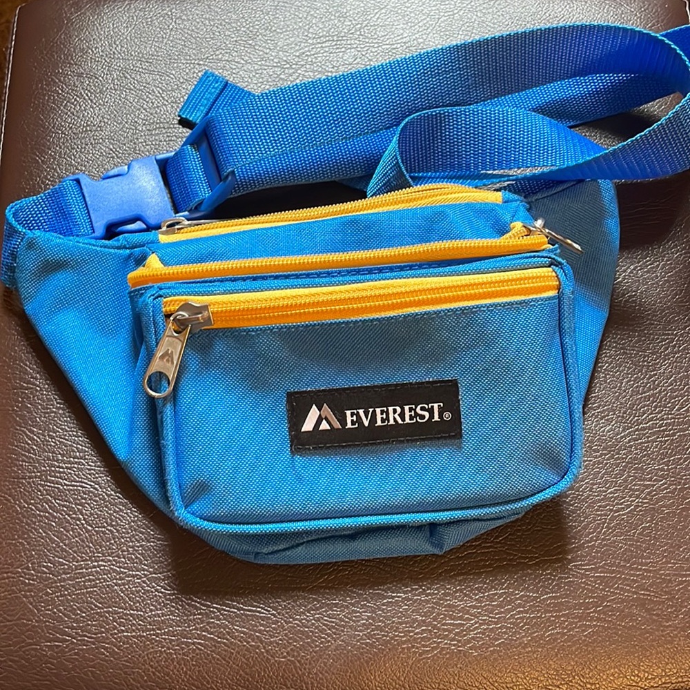 Everest Fanny Pack
